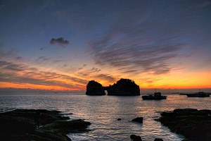 円月島