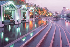 新町川水際公園