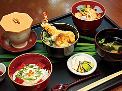 四季のテーブル