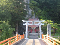 巌龍神社